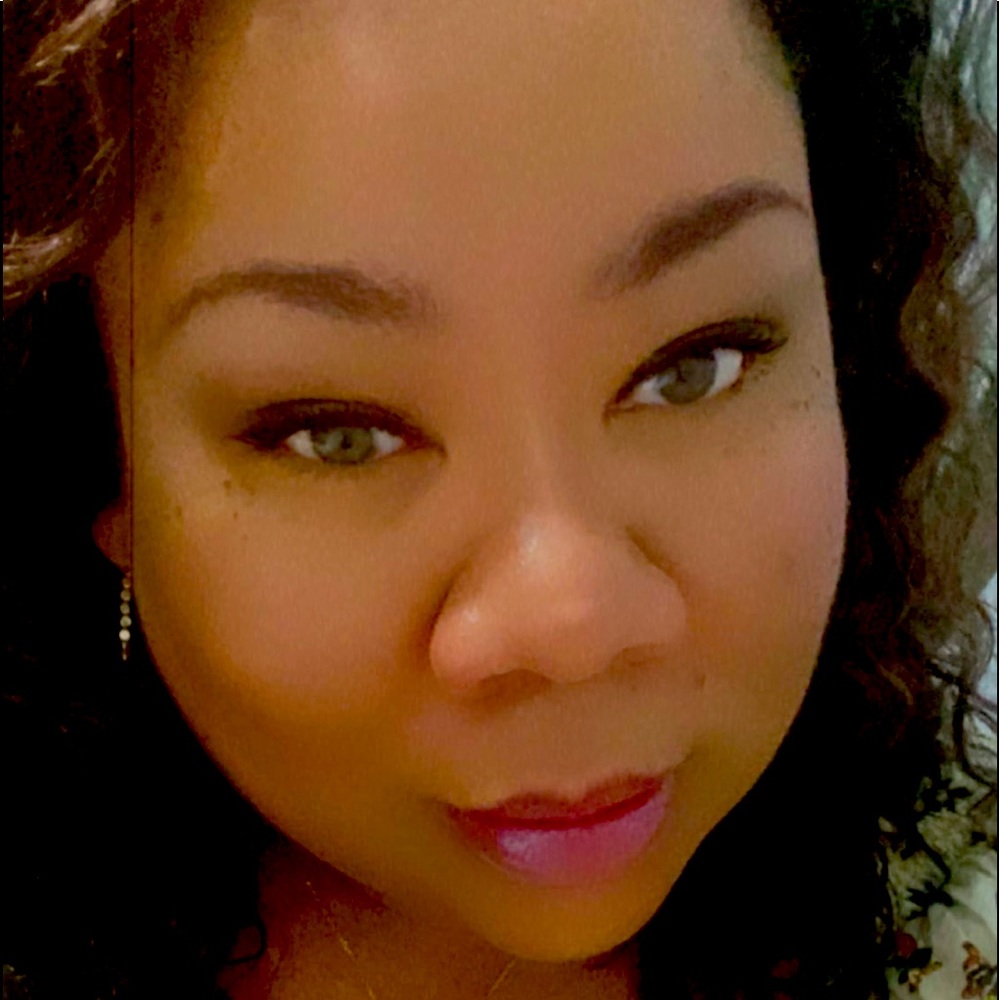 Meet your Posher, Trendolyn